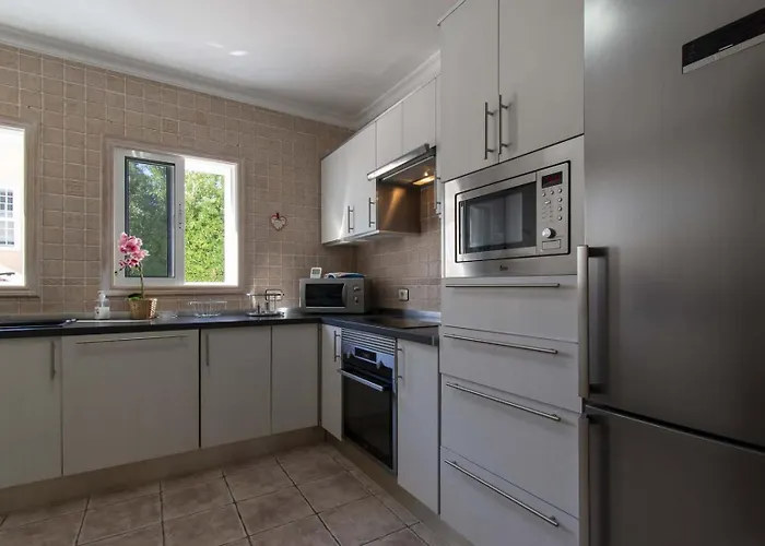 فيلة Catherine *