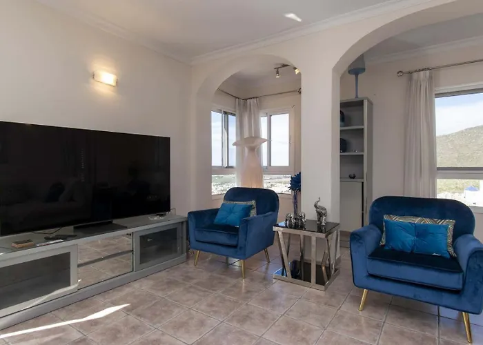 Catherine Costa Adeje (Tenerife)